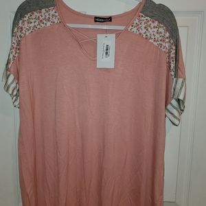 Hemish Rose shirt, large NWT